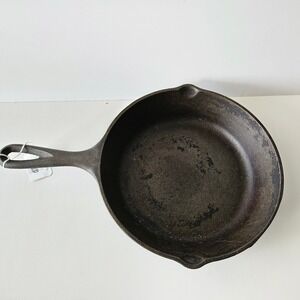 Cast Iron Deep Frying Pan Lodge 8in